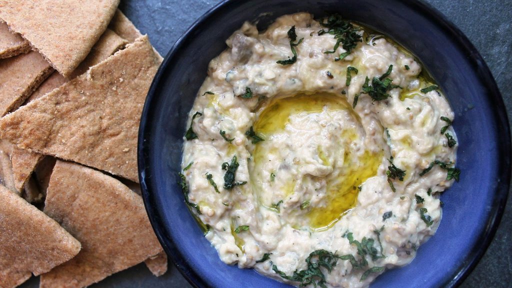 بورانی نازخاتون